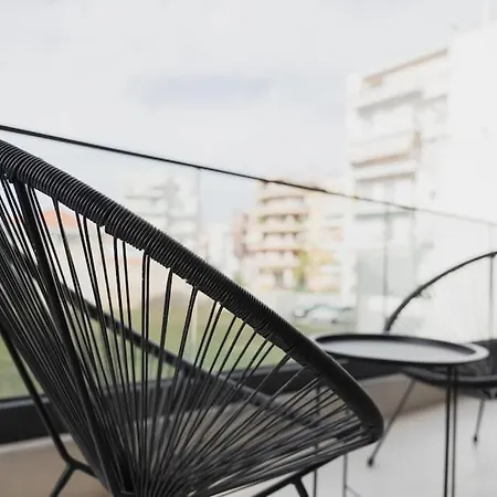 Apartment Id Residences 102 *