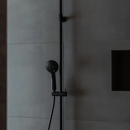 Id Residences 102